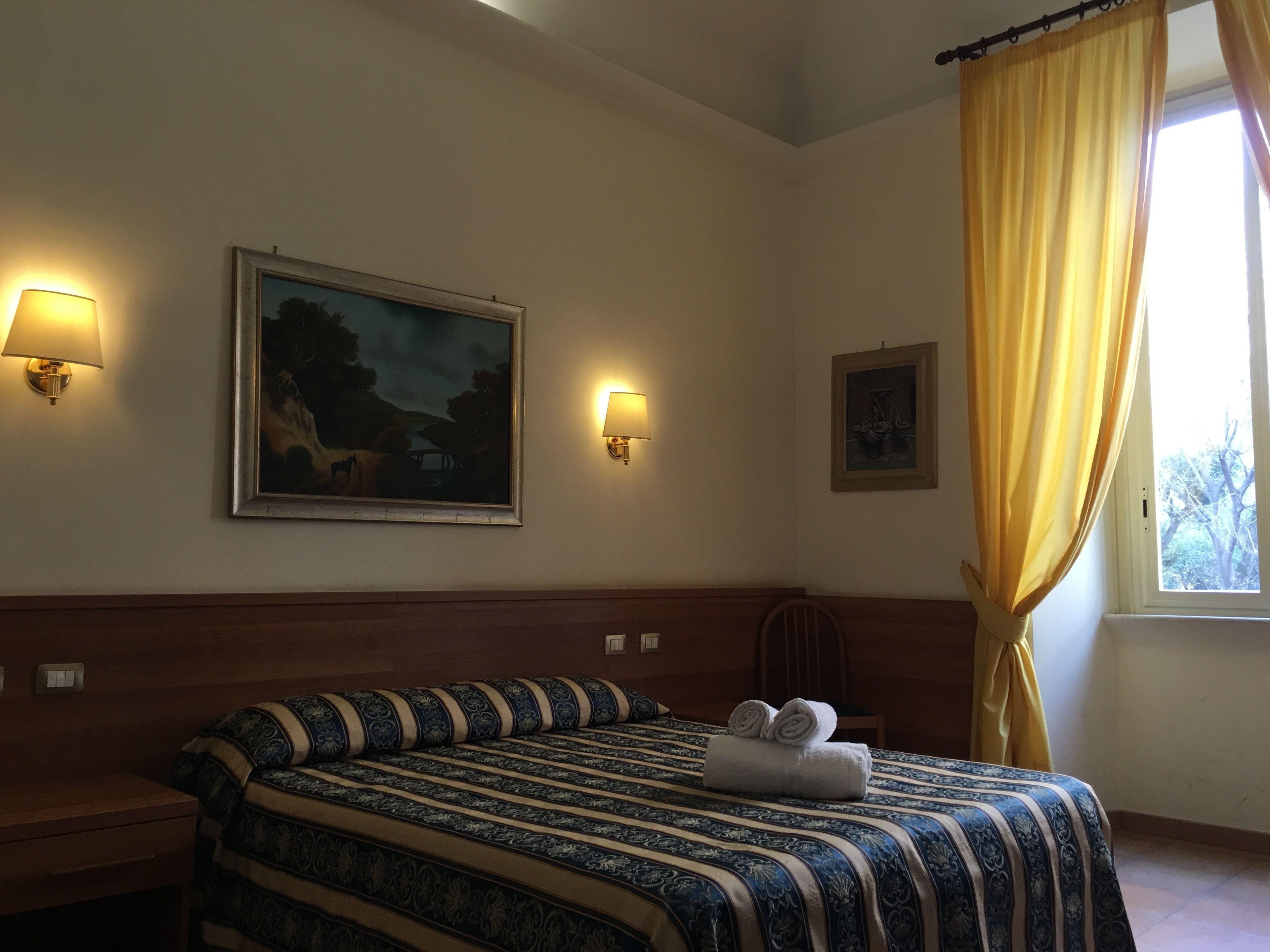 Hotel Bolognese — Foto 1
